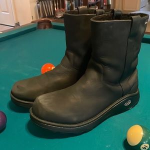 14D Chaco Fleece-Lined Winter Boots